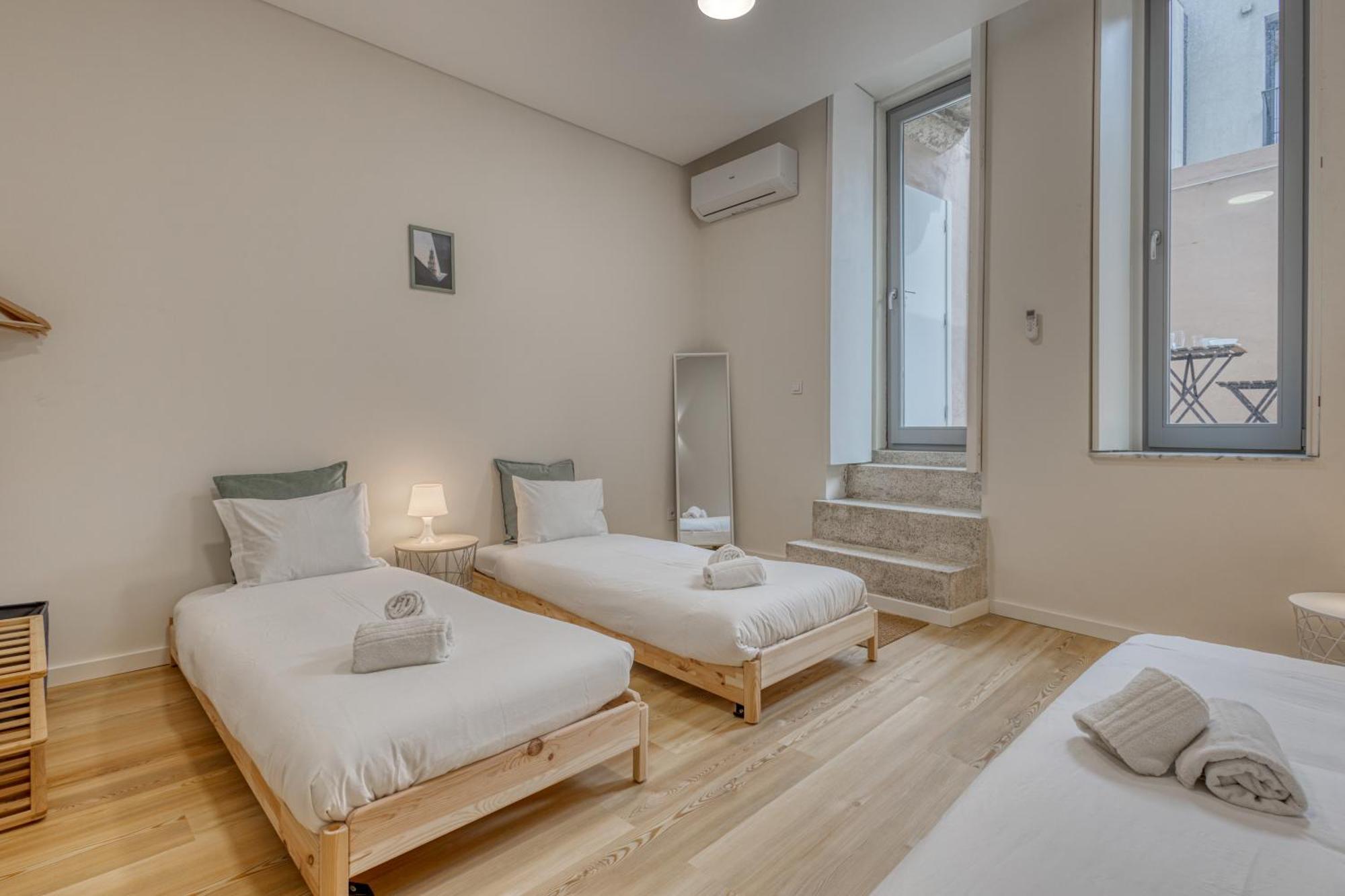 Апартаменты Oporto Guest Casa Dos Clerigos Экстерьер фото