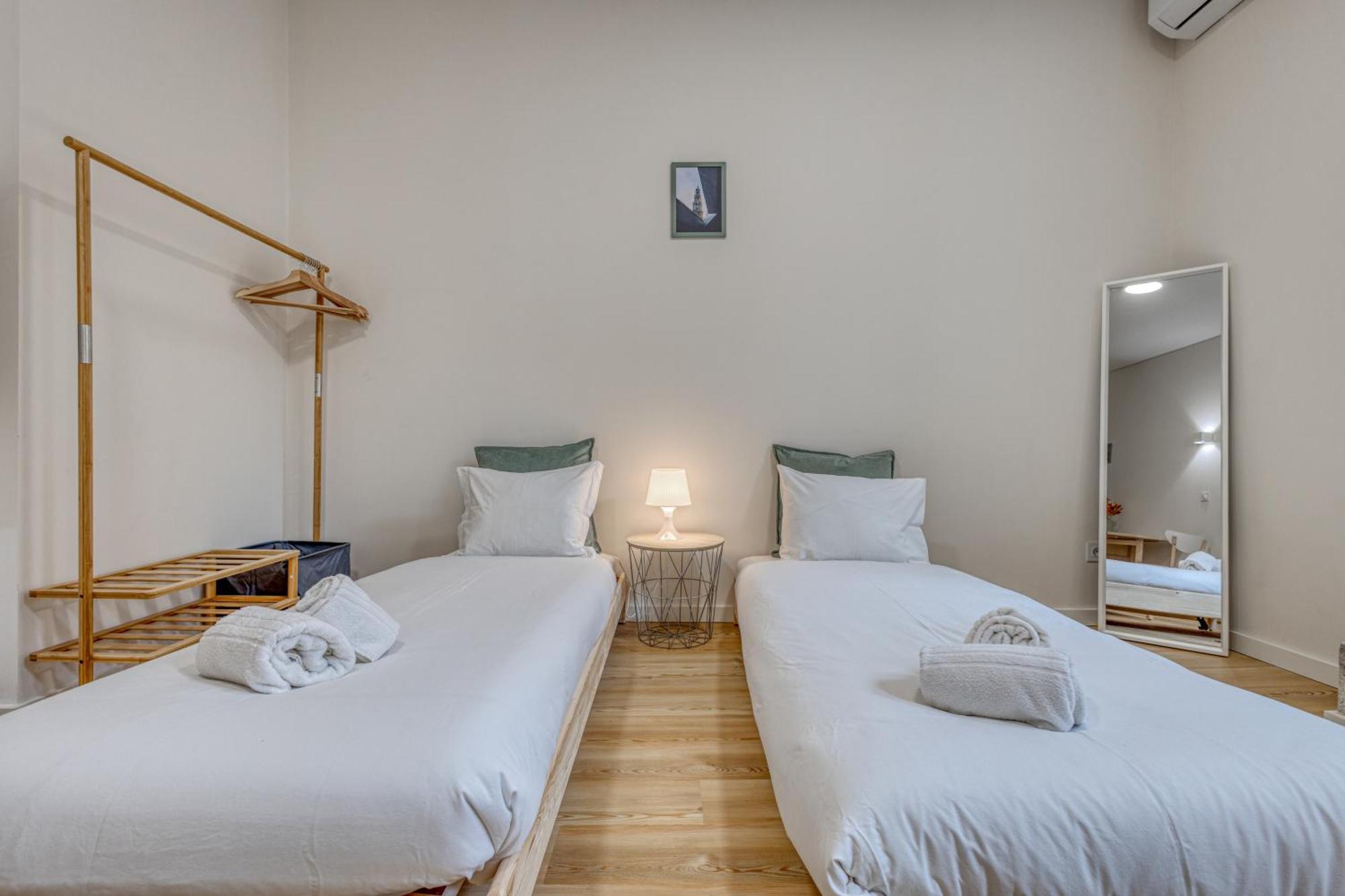 Апартаменты Oporto Guest Casa Dos Clerigos Экстерьер фото