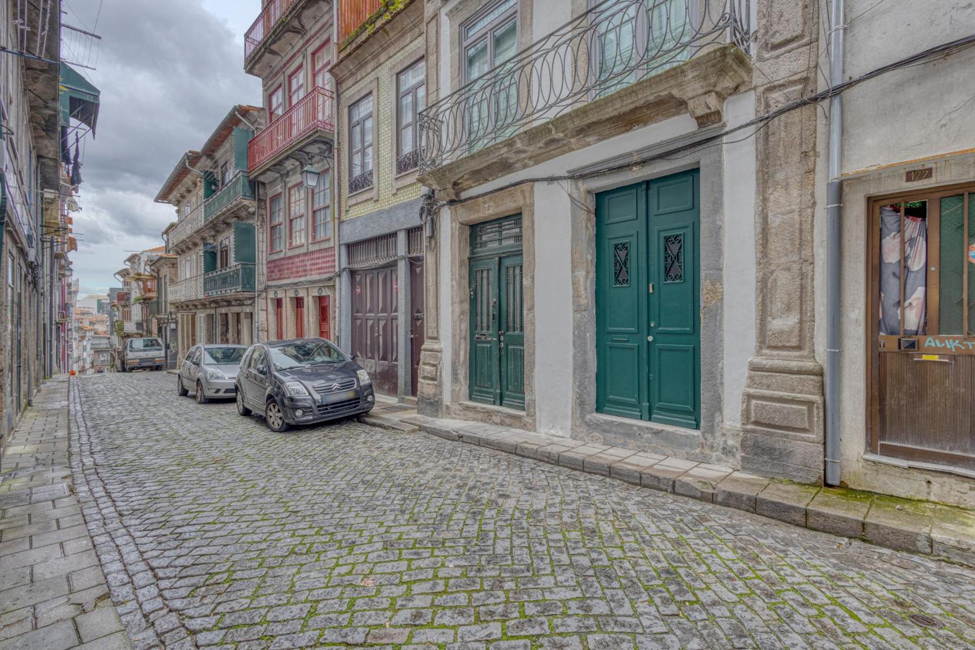 Апартаменты Oporto Guest Casa Dos Clerigos Экстерьер фото