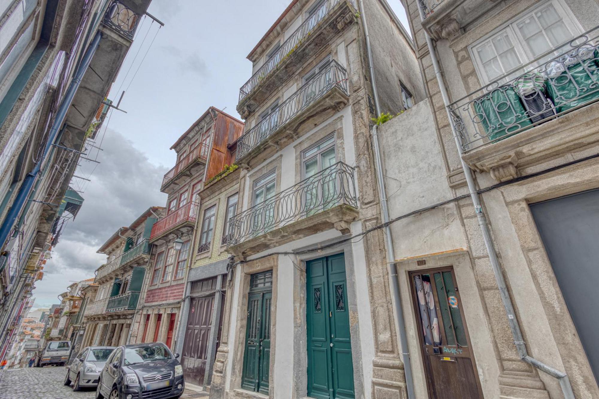 Апартаменты Oporto Guest Casa Dos Clerigos Экстерьер фото